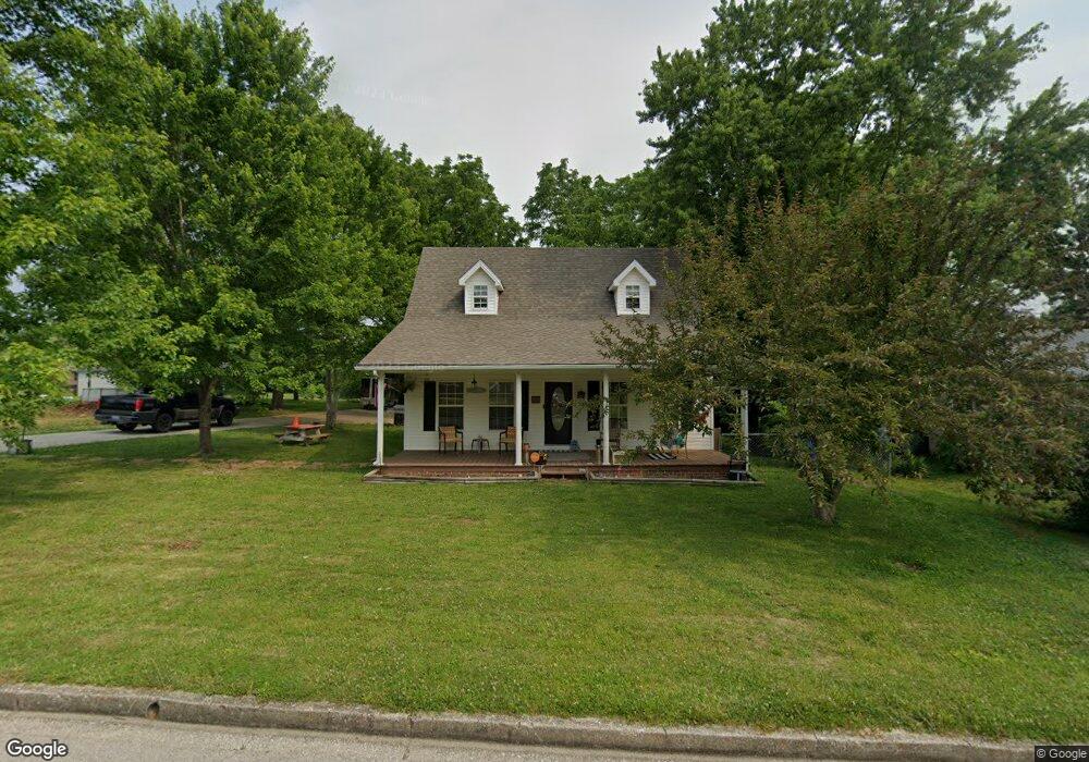 203 Wilson St, Berea, KY 40403 - photo 1