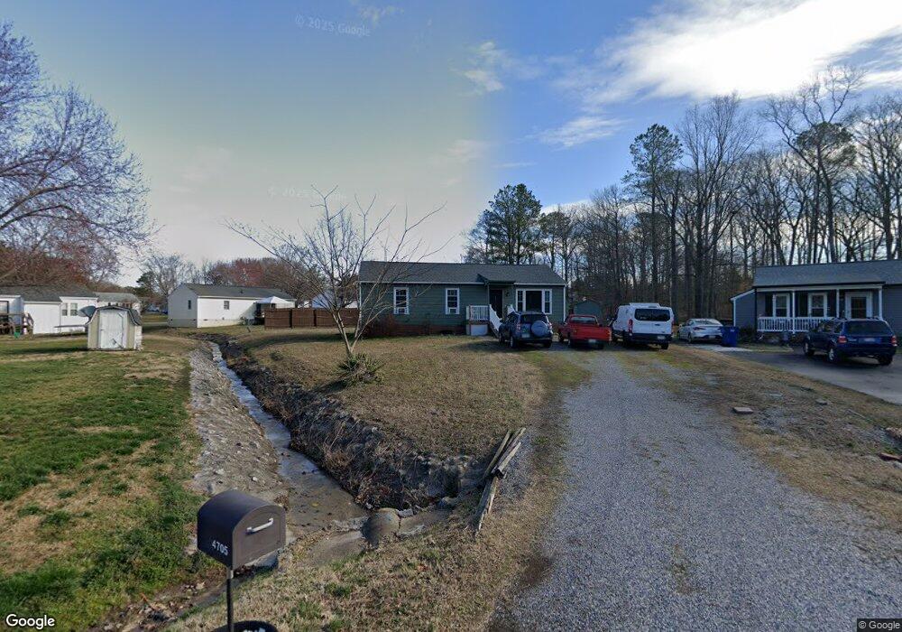 4705 Bridgewood Ct, Midlothian, VA 23112 - photo 1