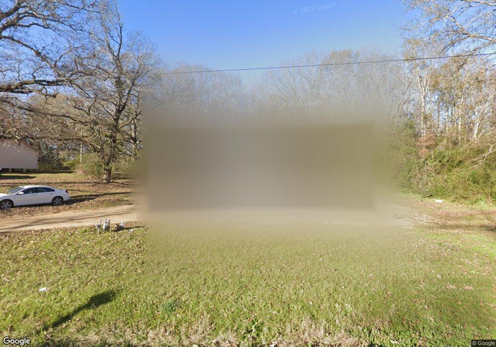 135 Beasley Rd, Hazlehurst, MS 39083 - photo 1