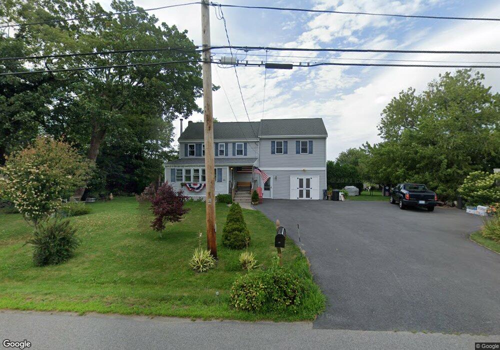 342 Bramans Ln, Portsmouth, RI 02871 - photo 1