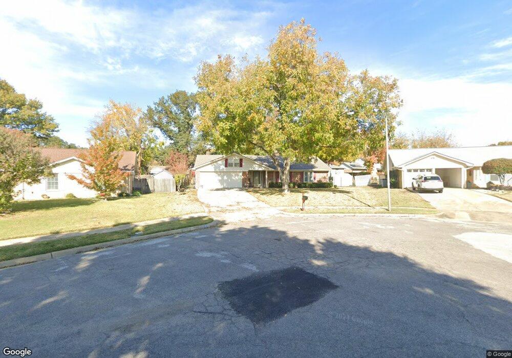 6532 Riddle Dr, North Richland Hills, TX 76182 - photo 1