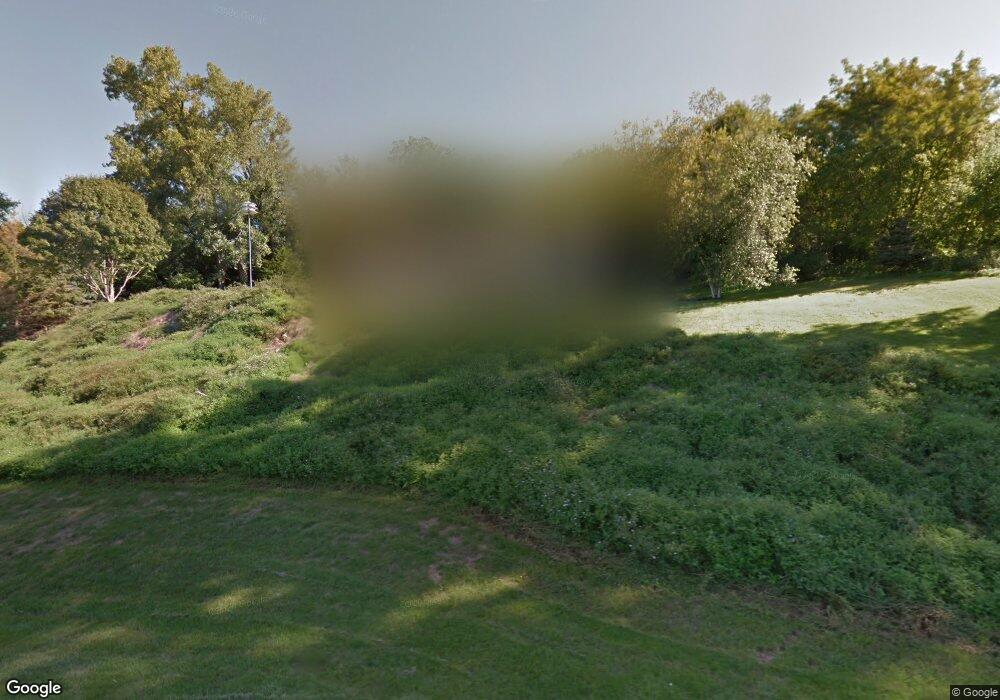 2008 Clinton Dr, Winona, MN 55987 - photo 1