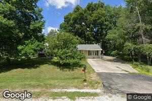 703 S Garfield St, Philo, IL 61864