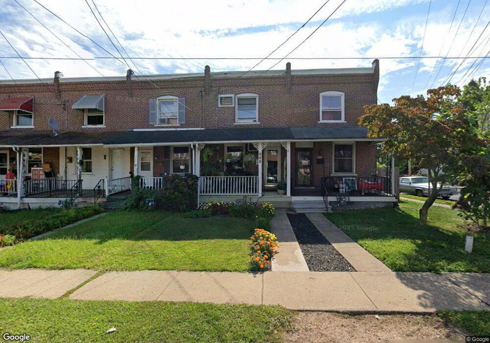 603 N Cannon Ave, Lansdale, PA 19446 - photo 1