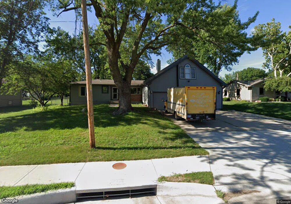 10106 W 55th St, Shawnee, KS 66203 - photo 1