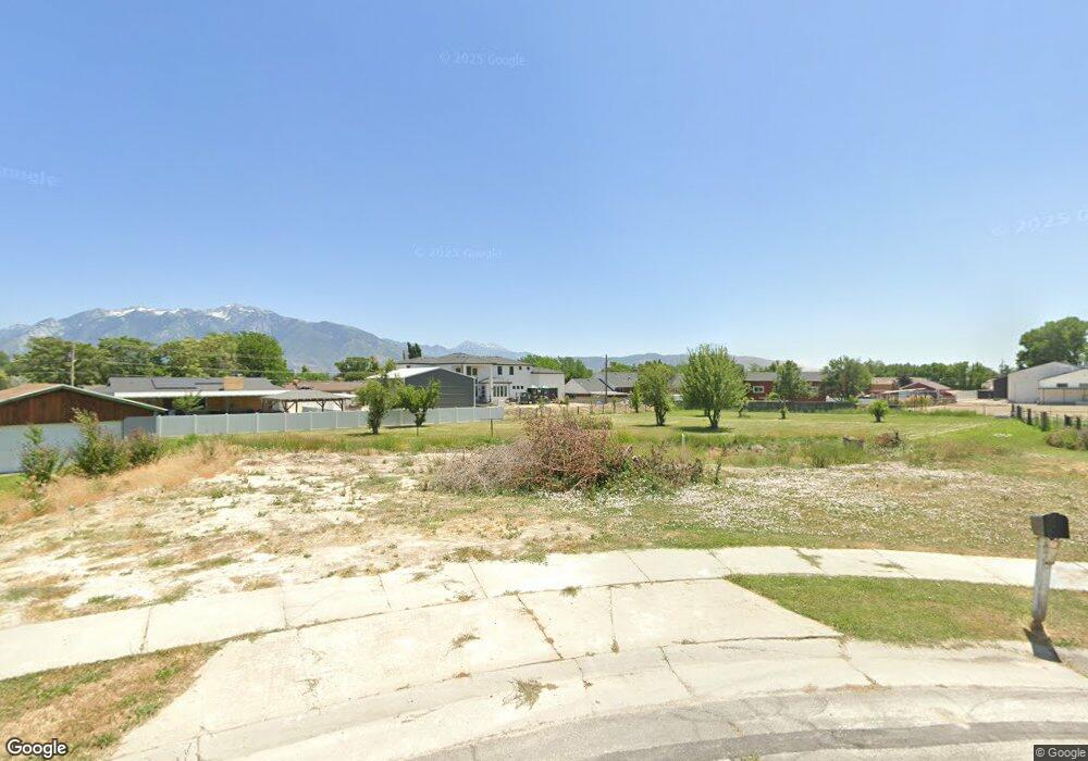 10667 S 2275 W, South Jordan, UT 84095 - photo 1