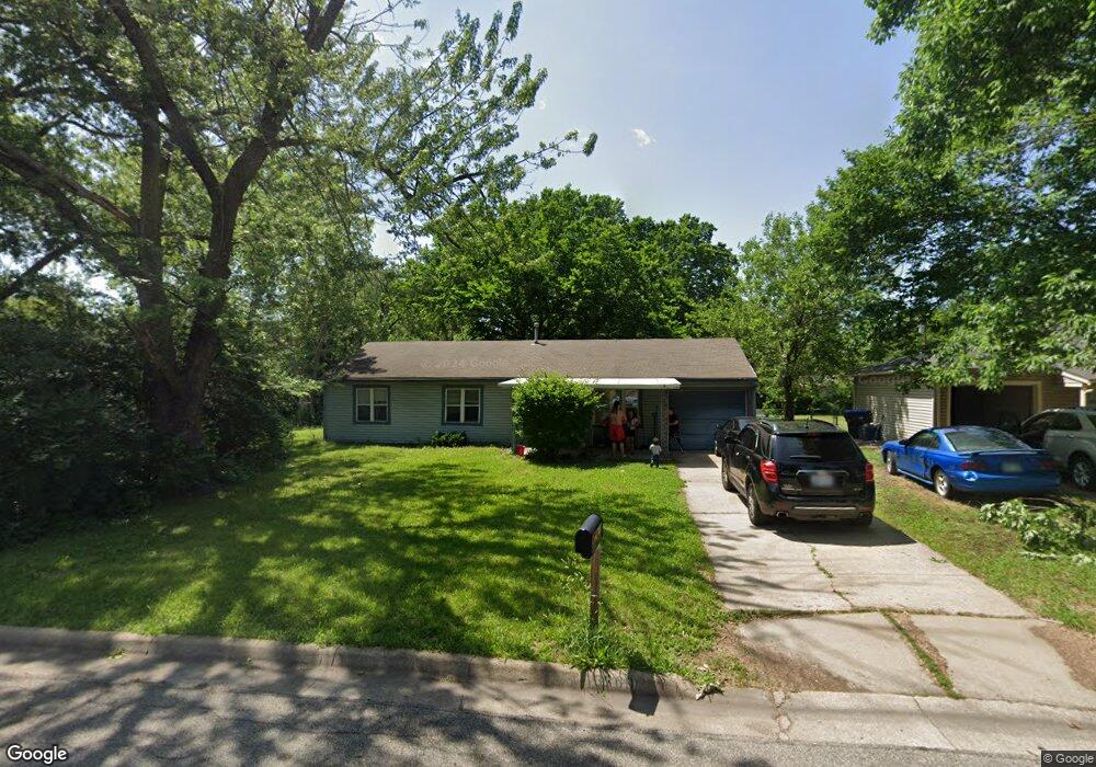 3569 SW Mayo Ave, Topeka, KS 66611 - photo 1