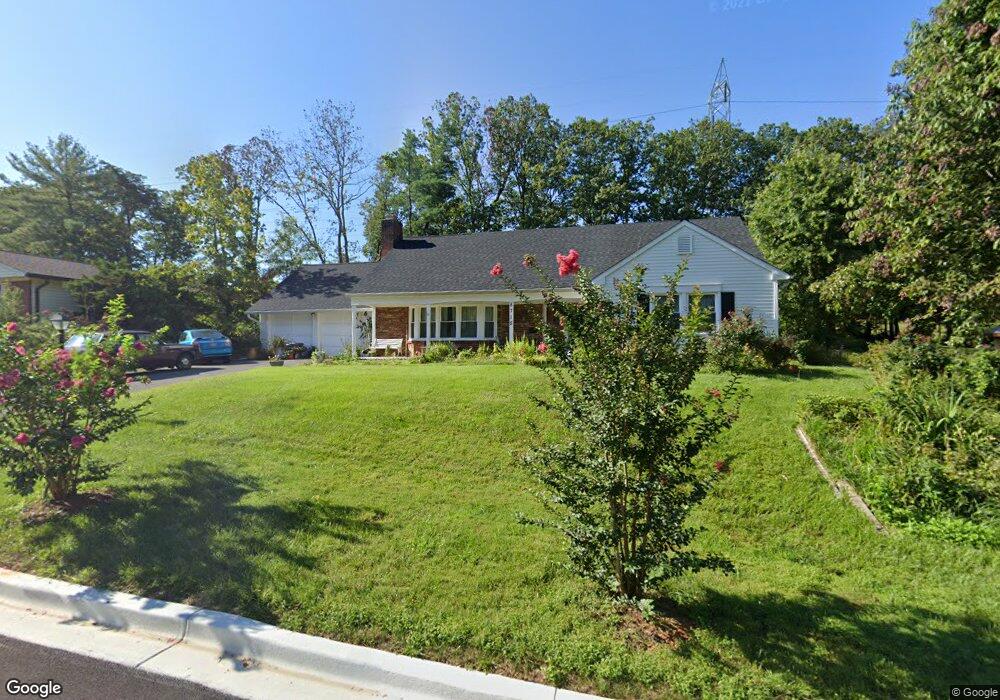 8715 Graystone Ln, Laurel, MD 20708 - photo 1