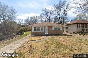 6900 Dunleer Ave, Saint Louis, MO 63130