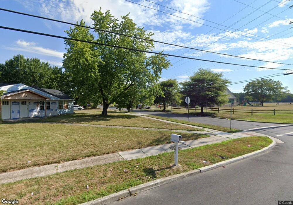 802 Pemberton Browns Mills Rd, Pemberton, NJ 08068 - photo 1