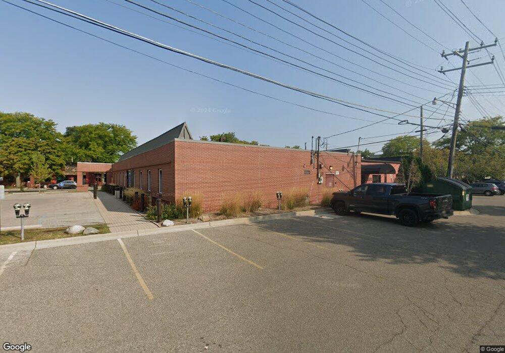 15200 Kercheval Ave, Grosse Pointe Park, MI 48230 - photo 1