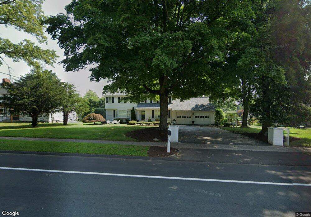 654 Highland St, Wethersfield, CT 06109 - photo 1