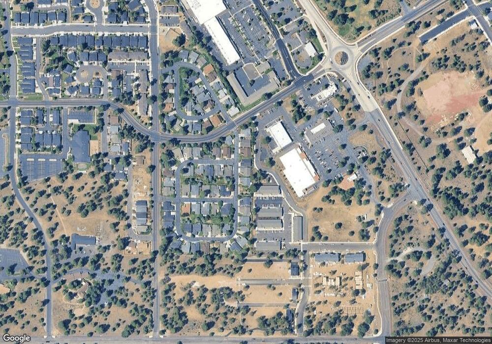 418 N Wheeler Loop, Sisters, OR 97759 - photo 1