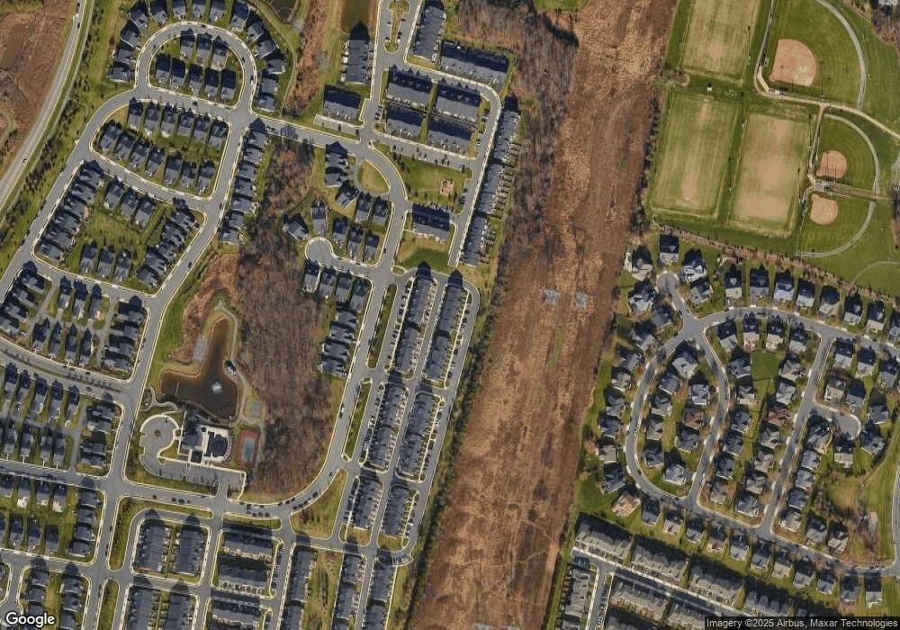 24959 Coats Square, Aldie, VA 20105 - photo 1