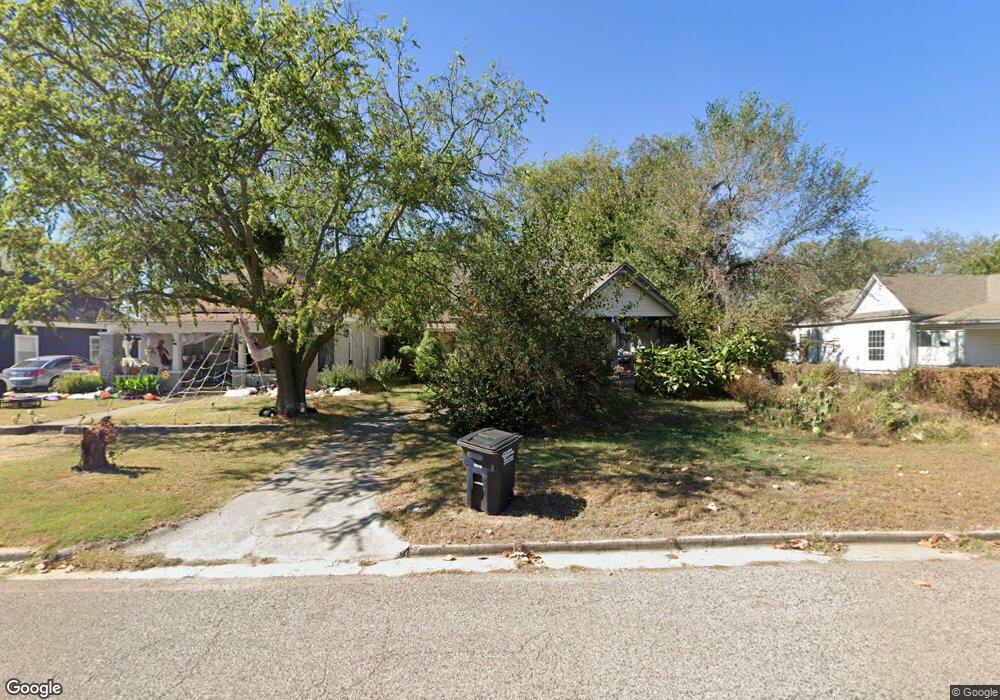 324 N Louisa Ave, Shawnee, OK 74801 - photo 1