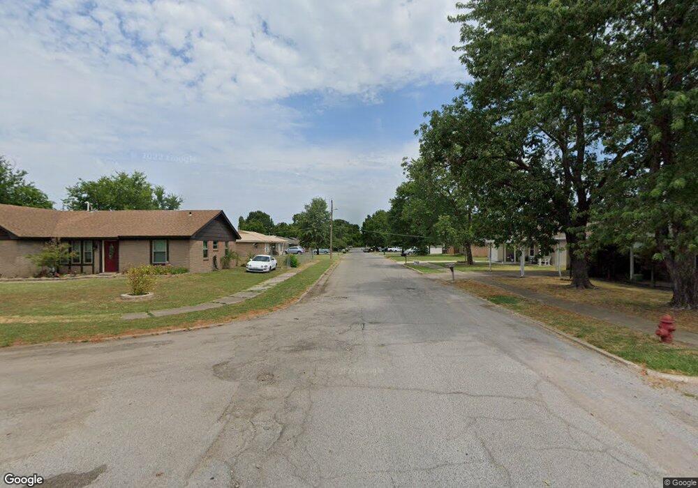 3609 E Evergreen, Skiatook, OK 74070 - photo 1