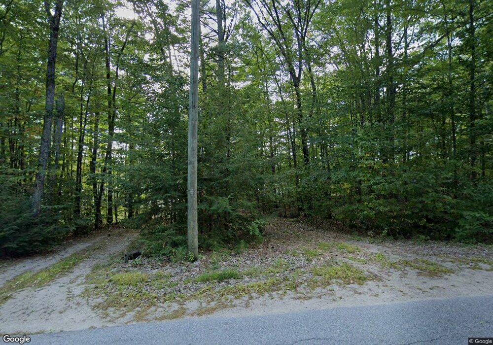 296 Brackett Rd, Sanbornville, NH 03872 - photo 1