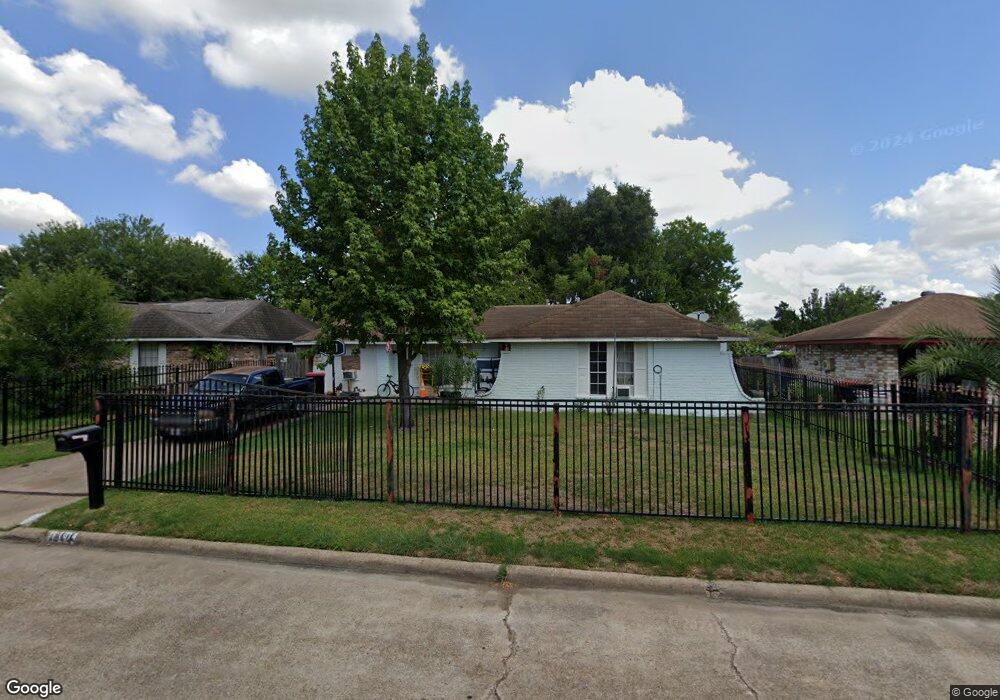 1014 Fruitvale Dr, Houston, TX 77038 - photo 1