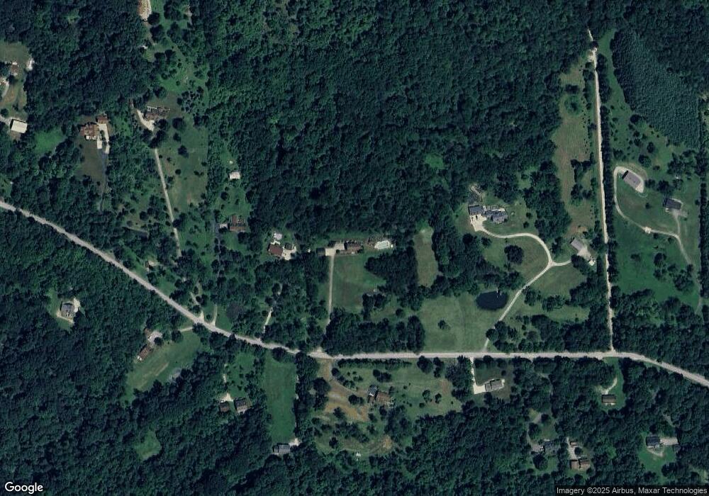 147 Sugar Run Rd, Eighty Four, PA 15330 - photo 1