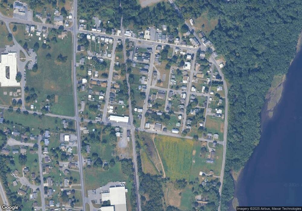 152 3rd St, New Columbia, PA 17856 - photo 1