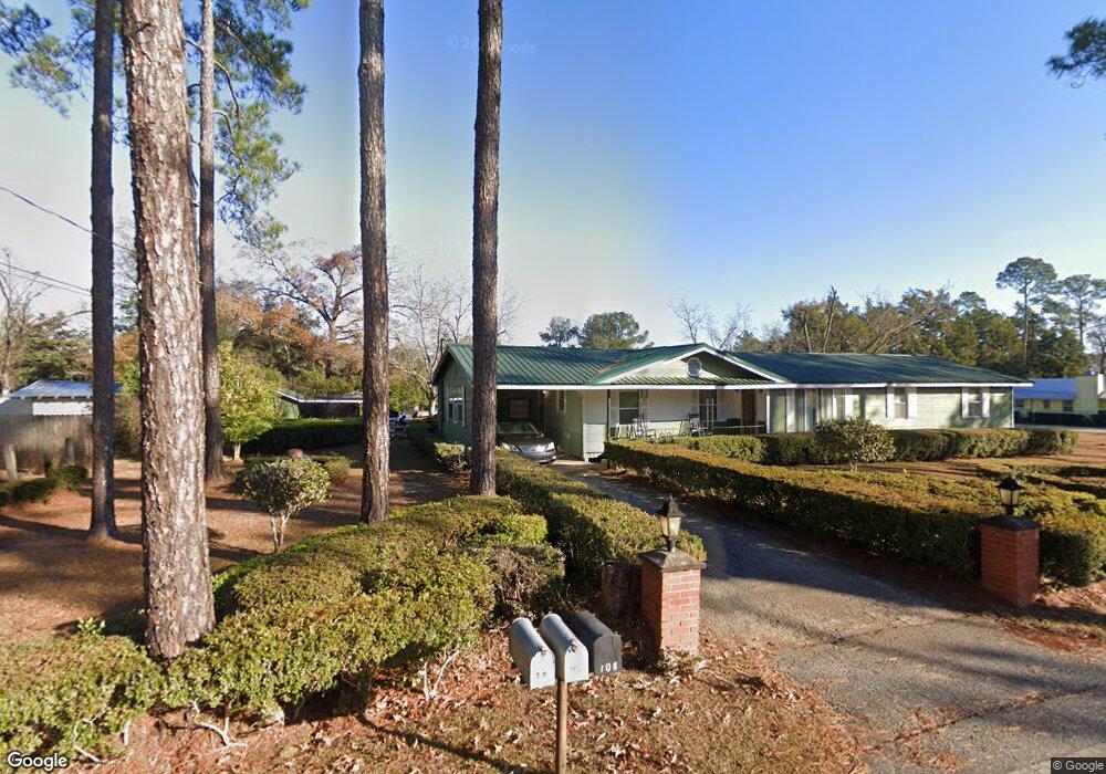 710 Burgess St, Bainbridge, GA 39819 - photo 1