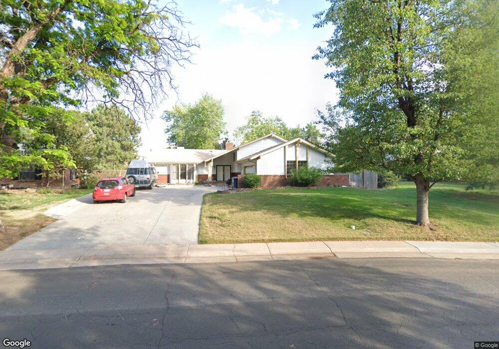 330 Oswego Ct, Aurora, CO 80010 - photo 1