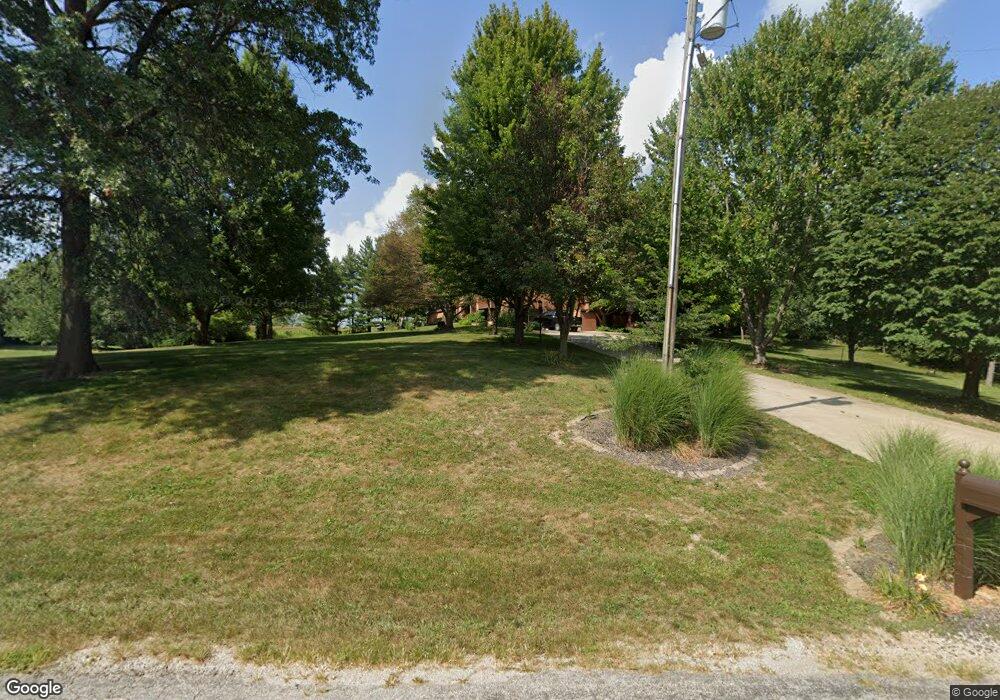 129 Valley View Rd, Galesburg, IL 61401 - photo 1