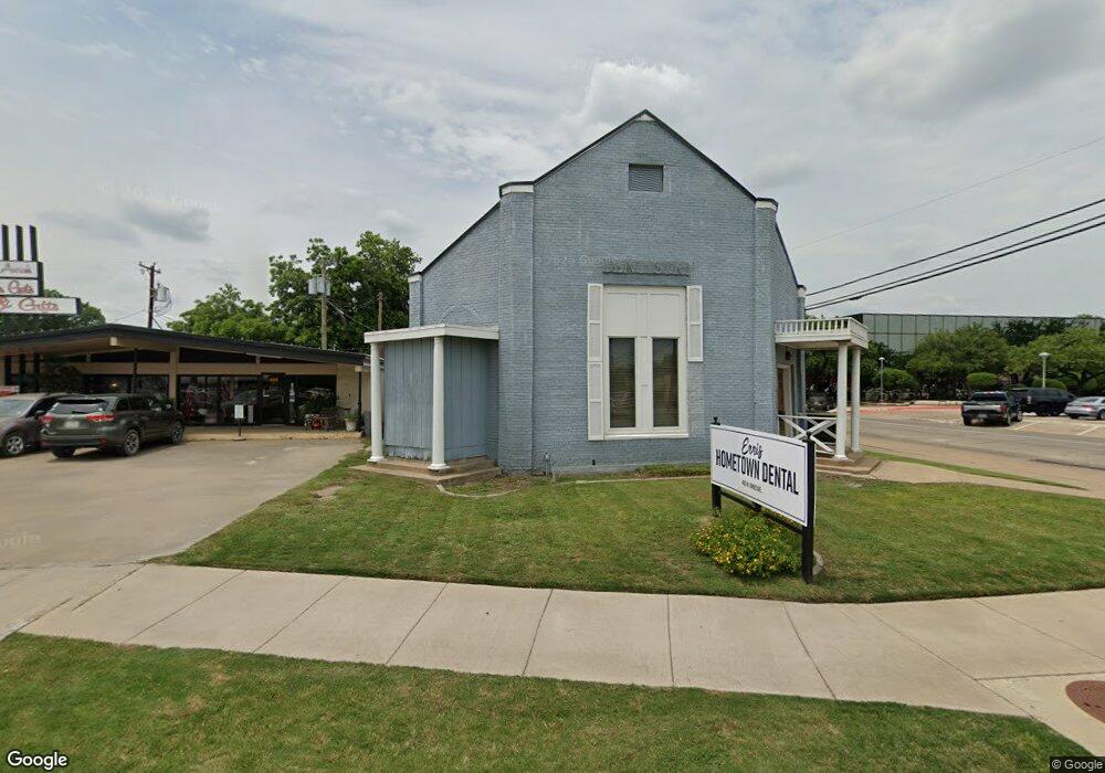 400 W Ennis Ave, Ennis, TX 75119 - photo 1