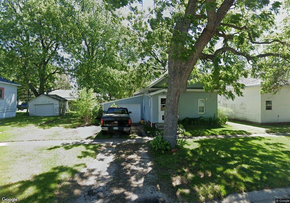 809 1st St SE, Clarion, IA 50525 - photo 1