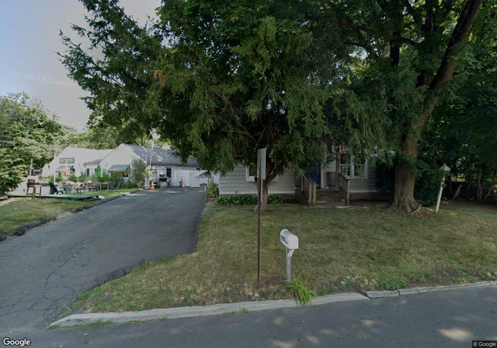 124 Old Kings Hwy N, Darien, CT 06820 - photo 1