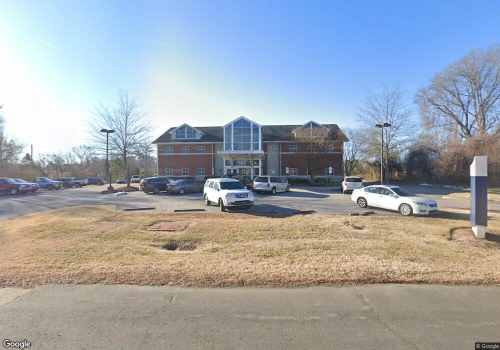 102 Professional Park Dr, Oxford, NC 27565 - photo 1