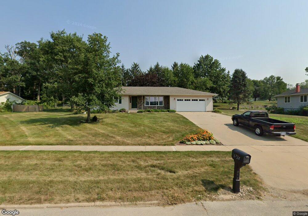6724 Kiowa Trace NE, Cedar Rapids, IA 52411 - photo 1