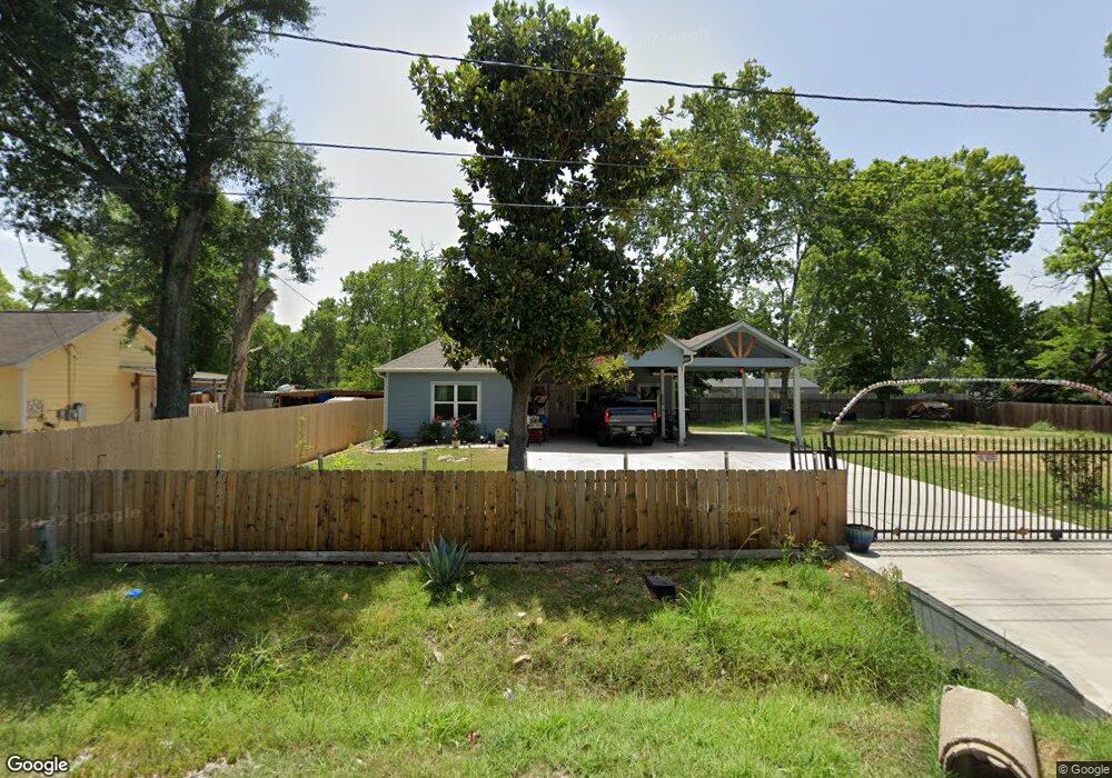 9215 Sandle St, Houston, TX 77088 - photo 1
