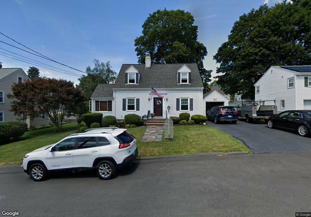 6 Innitou Rd, Woburn, MA 01801 - photo 1