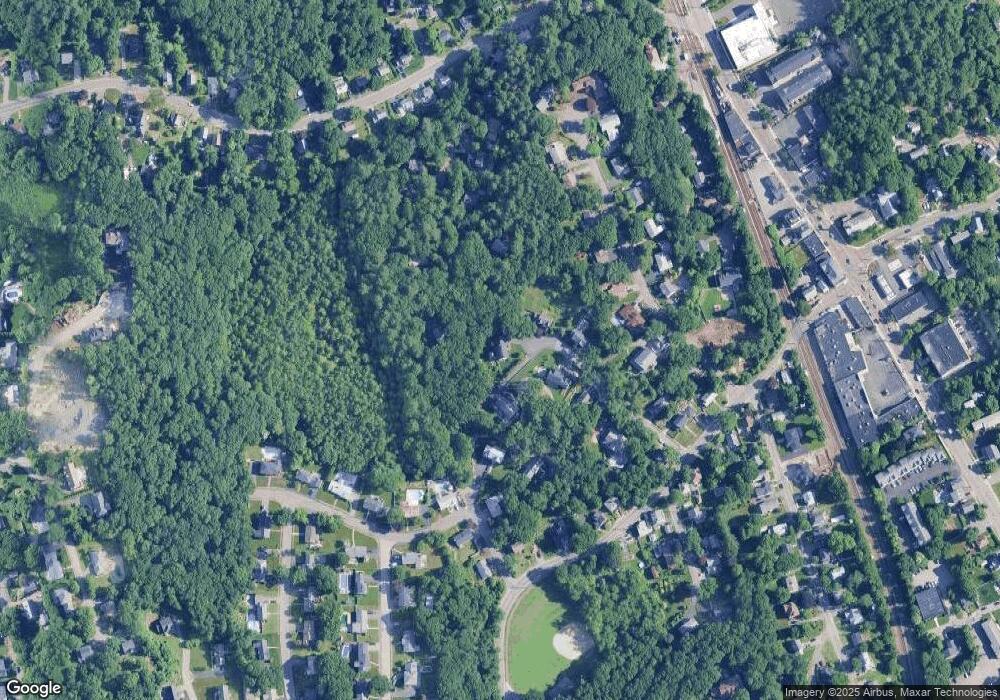 11 Ossippee Ln, Wakefield, MA 01880 - photo 1