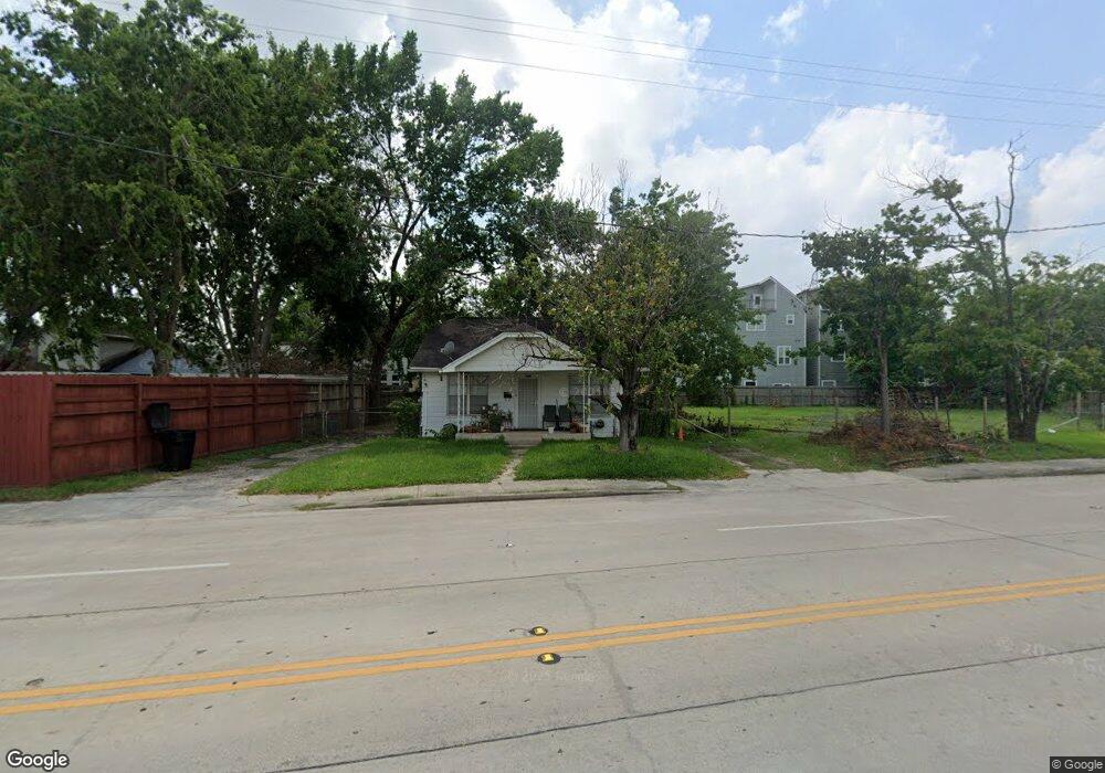 6711 N Main St, Houston, TX 77009 - photo 1