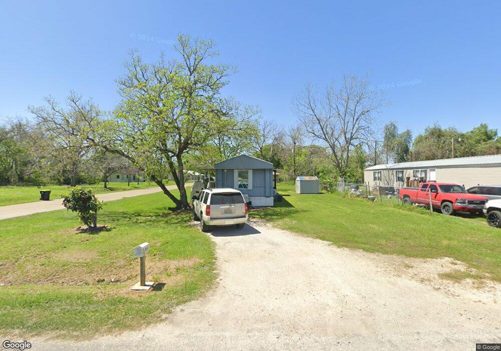 2416 Avenue D, Bay City, TX 77414 - photo 1