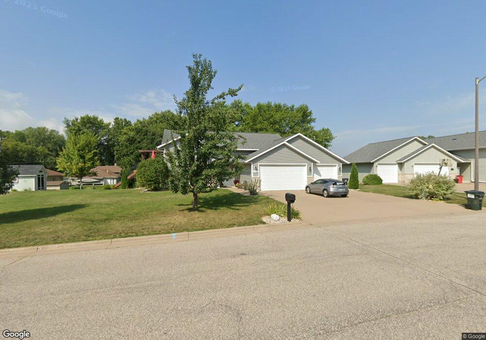 101 Waterford Cir, Winona, MN 55987 - photo 1