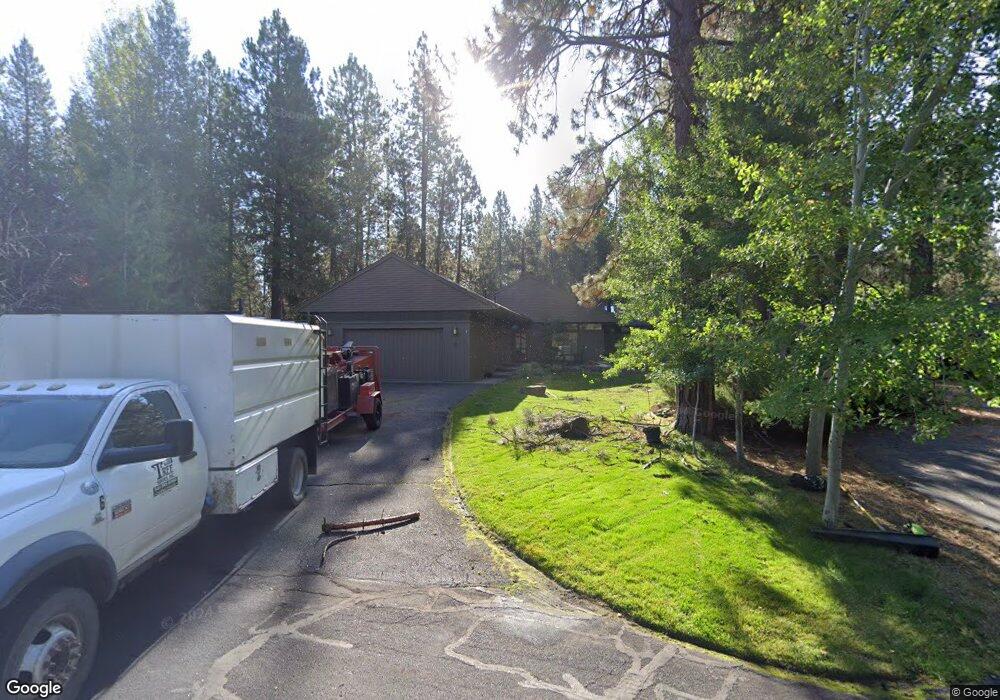 17745 Squirrel Ln, Bend, OR 97707 - photo 1