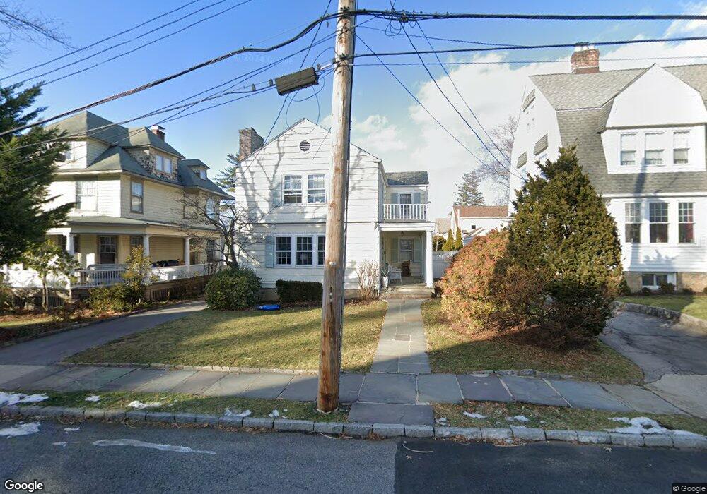 17 Hobart St, Bronxville, NY 10708 - photo 1