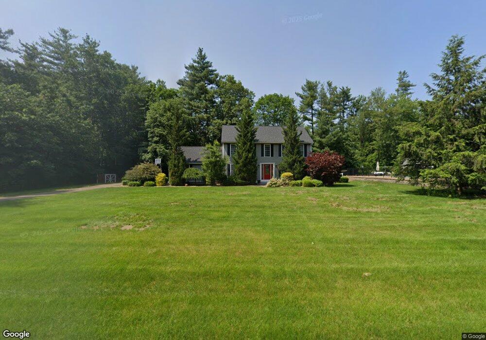 4 Homestead Ct, Litchfield, NH 03052 - photo 1