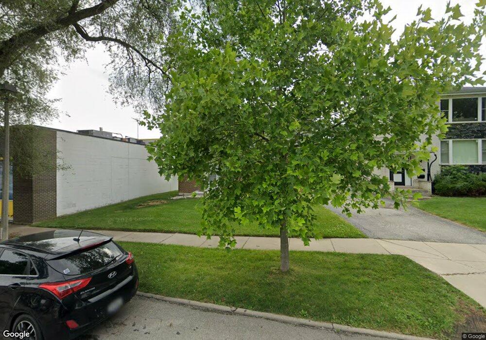 925 N Brainard St unit 923, Naperville, IL 60563 - photo 1