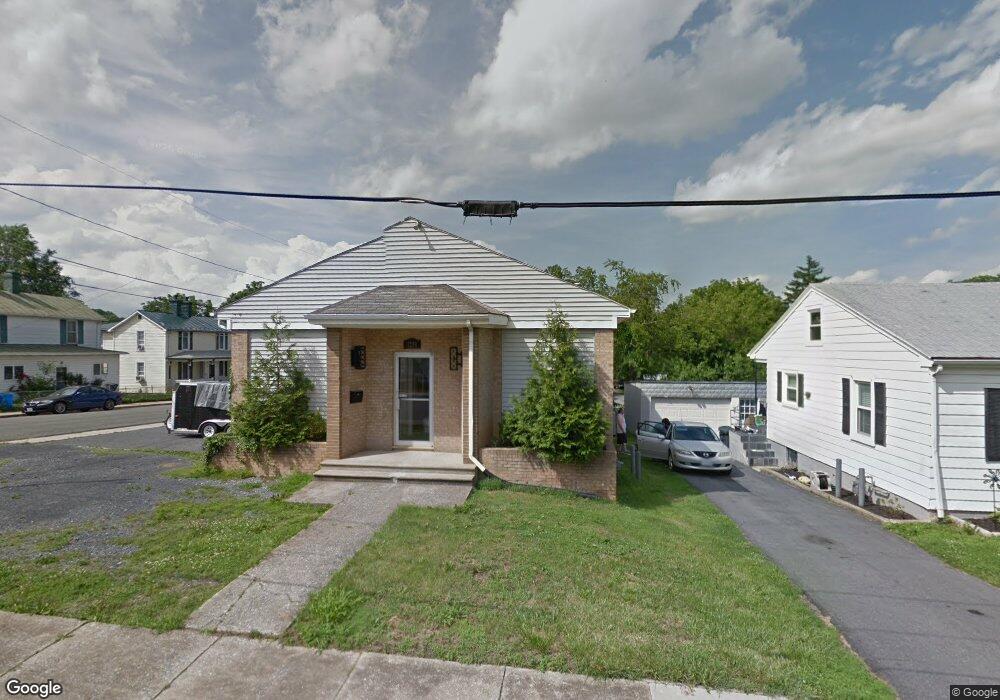 1219 Stoneburner St, Staunton, VA 24401 - photo 1