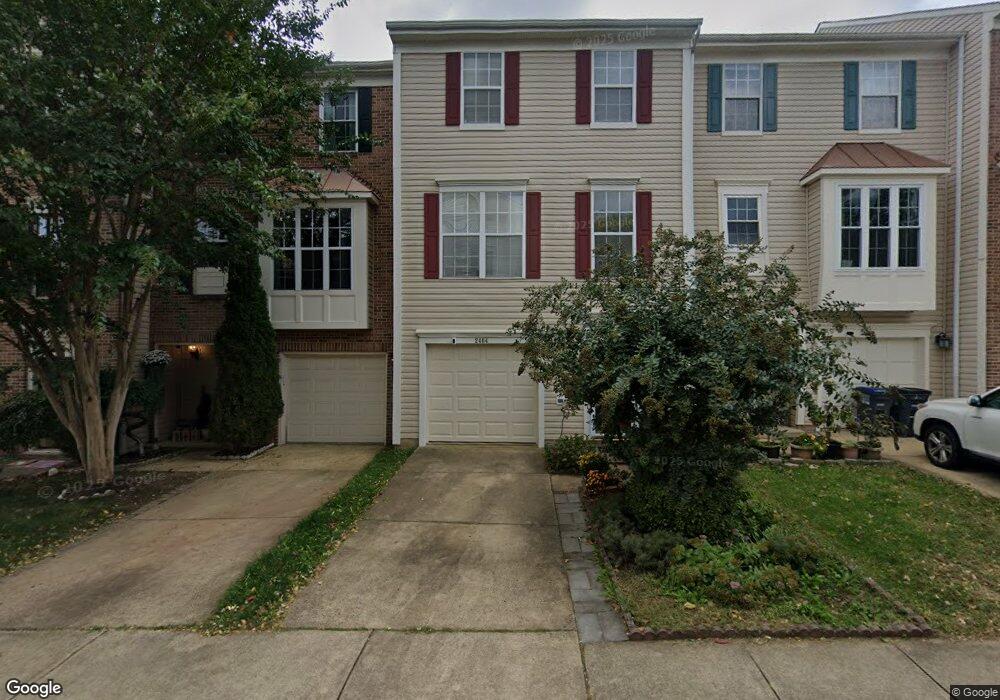 2462 Laura Mark Ln, Herndon, VA 20171 - photo 1