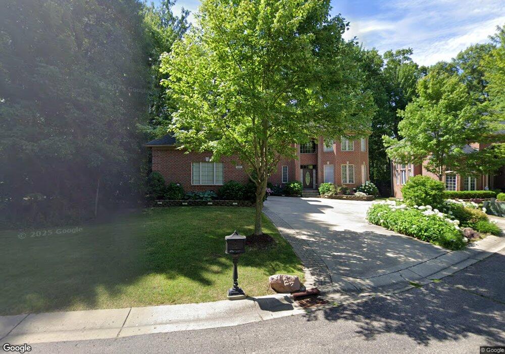 6241 Lynn Ct unit 1, West Bloomfield, MI 48323 - photo 1