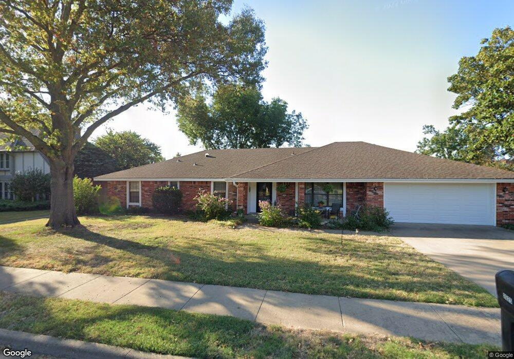 2625 Chapel Hill Rd, Bartlesville, OK 74006 - photo 1