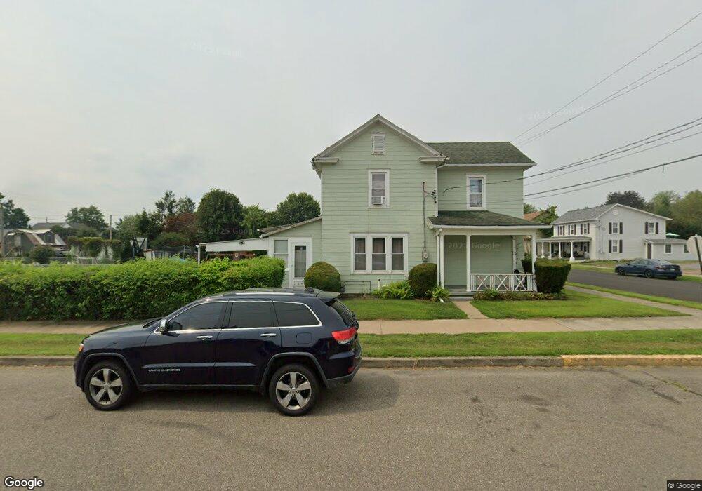 338 E 10th St, Berwick, PA 18603 - photo 1