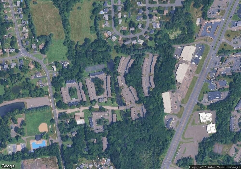 472 Churchill Dr, Newington, CT 06111 - photo 1