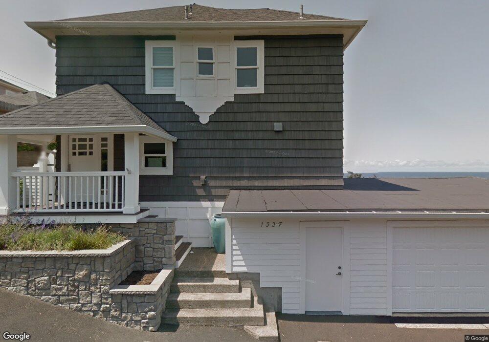1327 SW Coast Ave, Lincoln City, OR 97367 - photo 1
