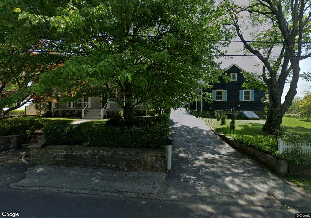 10 Concord St, Greenwich, CT 06831 - photo 1